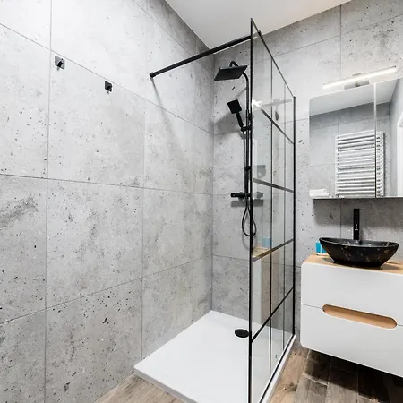 Garbary Downtown Deluxe By Bookinghost Apartament *